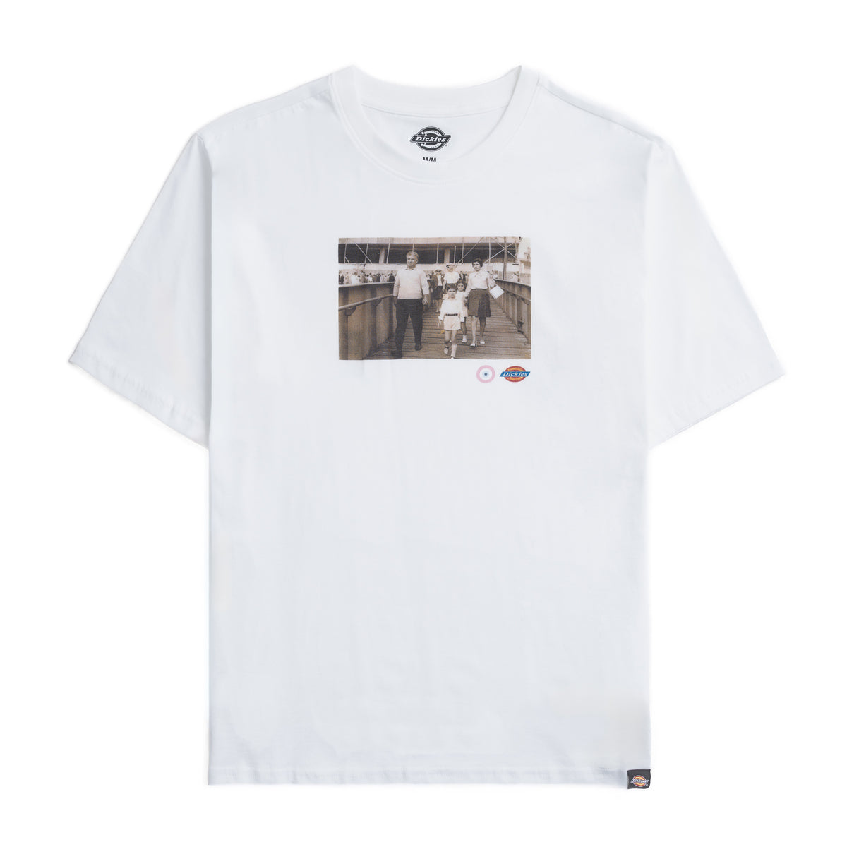 dickies / amulet - tee